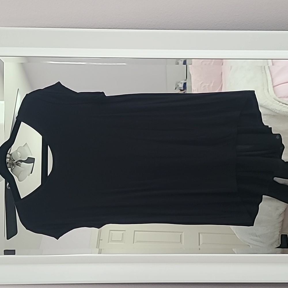Kim and Cami Large black tunic top. High low with dressy panel in back.